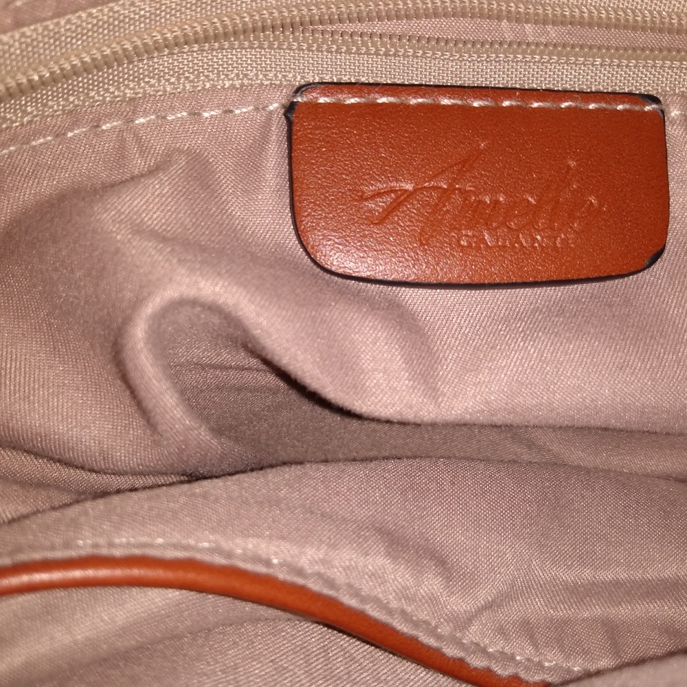 Purse - Picture 4 of 4